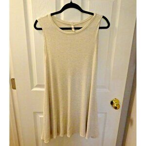 Pre-Loved Elan Size Medium Sleeveless Dress with‎ Pockets